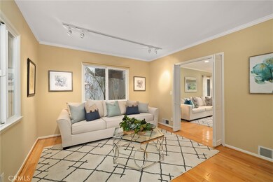 21414 Arcos Dr, Woodland Hills, CA 91364 - photo 5