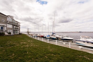 700 Shore Dr unit 313, Fall River, MA 02721 - photo 3