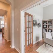 Foyer/Den