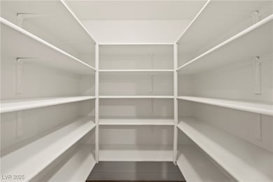 8955 Harmony Hall Ave, Las Vegas, NV 89178 - photo 5