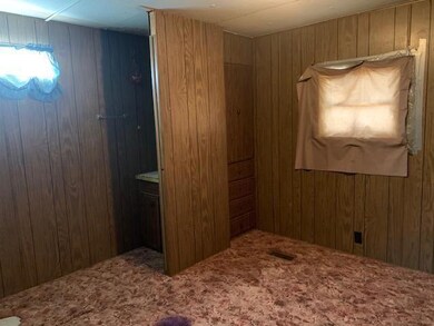 Bedroom (2)