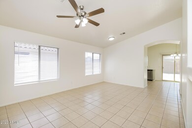 unlisted-address, Apache Junction, AZ 85119 - photo 6