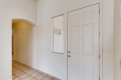 04 Foyer