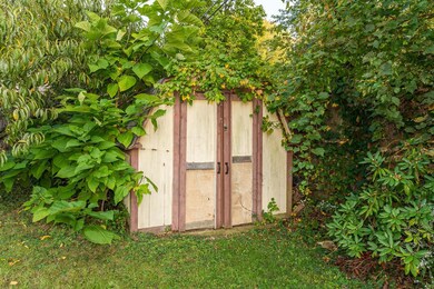 1683 Coronet Dr, Columbus, OH 43224 - photo 7