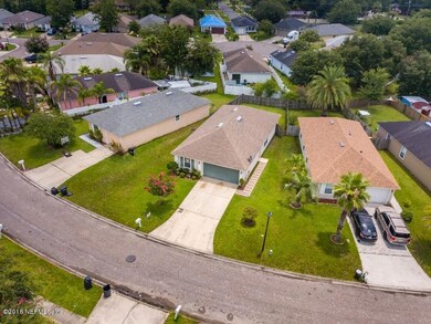 7758 Mordecai Ct, Jacksonville, FL 32210 - photo 4