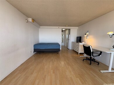 445 Seaside Ave unit 4104, Honolulu, HI 96815 - photo 3