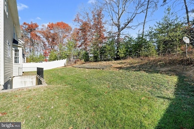 9923 Holland Meadows Ct, Fredericksburg, VA 22408 - photo 2