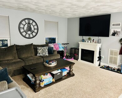 104 Norton Ave unit 12, South Easton, MA 02375 - photo 4