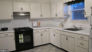 4309 Mary Ave, Baltimore, MD 21206 - photo 6