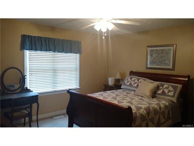 259 Skyllar Ln, Dunnsville, VA 22454 - photo 4