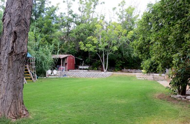storage in side back yard