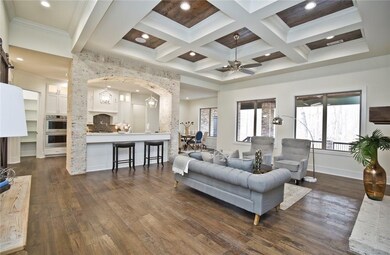 1505 Dauphine Ct, Centerton, AR 72719 - photo 2