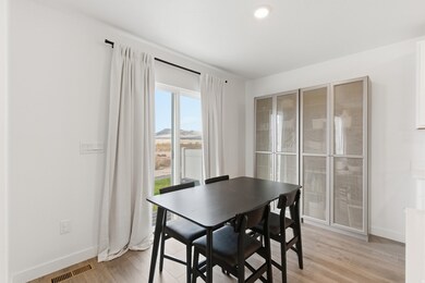 477 N Scuttlebutt Ln, Saratoga Springs, UT 84045 - photo 7