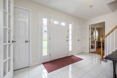 6 Old Farm Cir, Shrewsbury, MA 01545 - photo 4