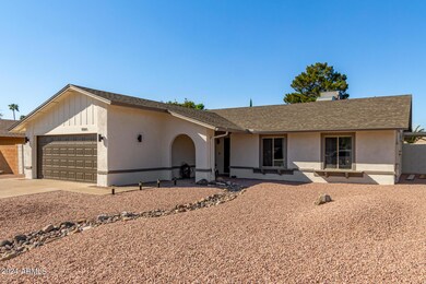 3350 W Phelps