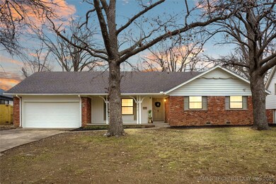 6823 E 59th St, Tulsa, OK 74145 - photo 2