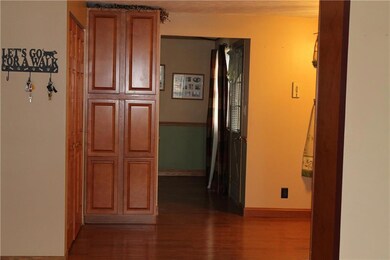 kitchen going into family room