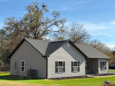 2 Heyward Ave, Honea Path, SC 29654 - photo 2