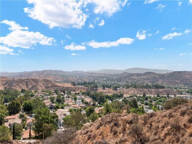 Views of the entire Valley