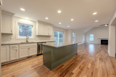 5 Esther Way unit 3, Dracut, MA 01826 - photo 5
