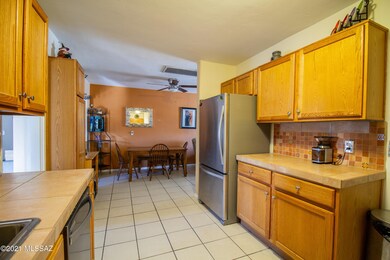 4744 E 13th St, Tucson, AZ 85711 - photo 6