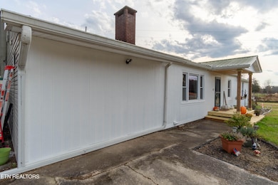 1055 Hines Valley Rd, Lenoir City, TN 37771 - photo 5