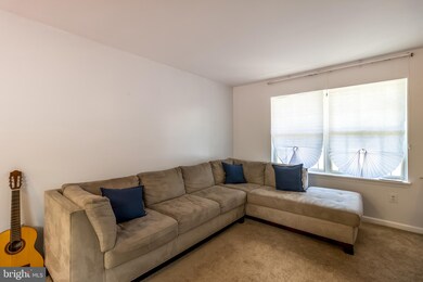 5203 Dartmoor Ct, Lanham, MD 20706 - photo 7