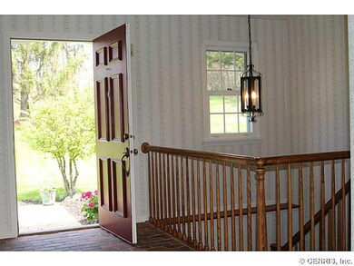 Foyer. Generous sized foyer.