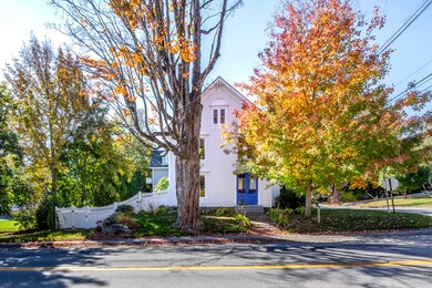 40 Mountain St, Camden, ME 04843 - photo 4