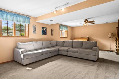 631 Heather Ct, Griffith, IN 46319 - photo 5