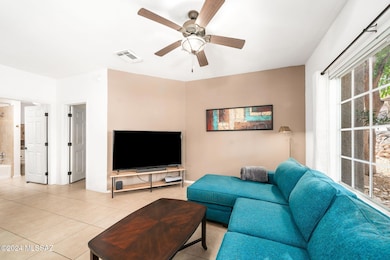 4-web-or-mls-1500 E Pusch Wilderness Dr