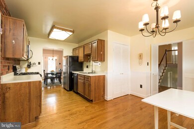 9800 Sudley Manor Dr, Manassas, VA 20109 - photo 5