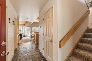 1948 Redtail Hawk Dr, Redmond, OR 97756 - photo 2