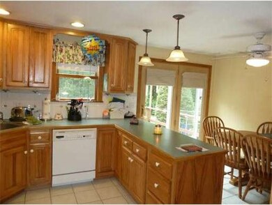 186 Chestnut St, North Easton, MA 02356 - photo 4