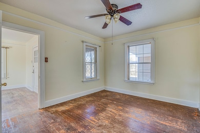 7723 S Rosedale St, El Paso, TX 79915 - photo 7