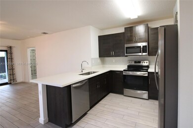 561 NE 6th Place, Florida City, FL 33034 - photo 5