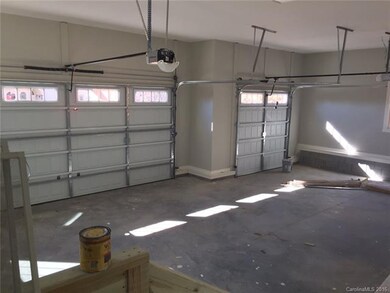 3 Car Garage