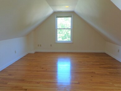 17 B Pleasant St unit 17B, Newton, MA 02459 - photo 7