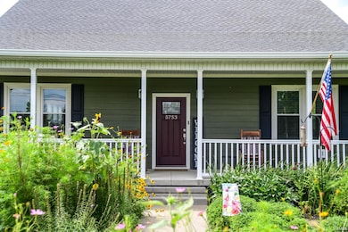 5753 N Golf Course Rd, Bicknell, IN 47512 - photo 4