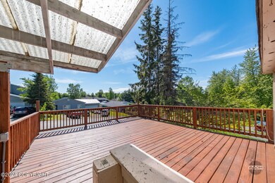 FRONT DECK