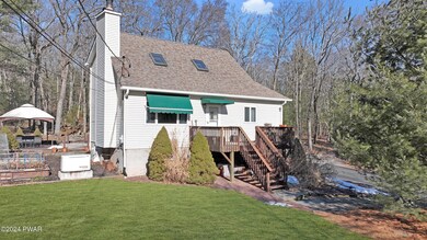 111 Arrowood Dr, Milford, PA 18337 - photo 2