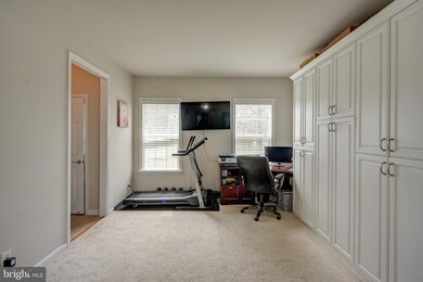 43535 Wheadon Terrace N, Chantilly, VA 20152 - photo 5