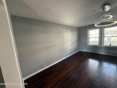 124 Putnam St, West Hazleton, PA 18202 - photo 6