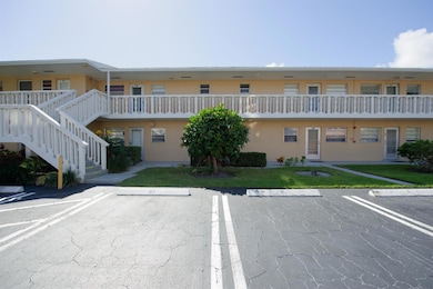 2102 NE 1st Way unit 202, Boynton Beach, FL 33435 - photo 2