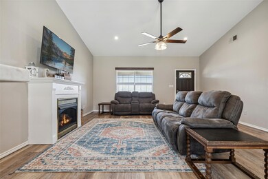 1199 Eagles Way, Springtown, TX 76082 - photo 7