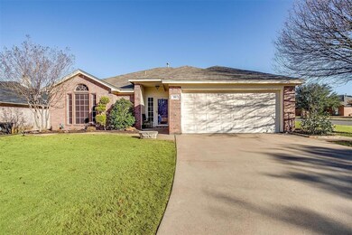 321 Comanche Walk, Joshua, TX 76058 - photo 2