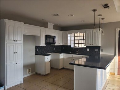 1225 S 17th St, Donna, TX 78537 - photo 5