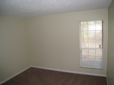 5319 Comanche St unit 602, Jacksonville, FL 32205 - photo 2