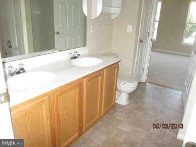15628 Three Otters Place, Manassas, VA 20112 - photo 4