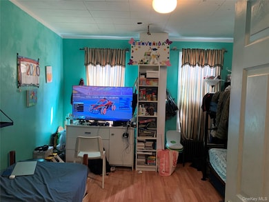 43-20 Junction Blvd, Flushing, NY 11368 - photo 5